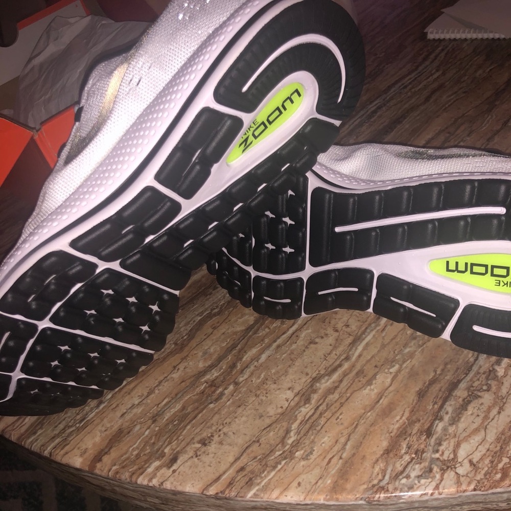 Vomero 12